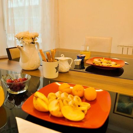 City Center Grand Apartment - Three-Bedroom, Free Parking Sarajevo Bagian luar foto